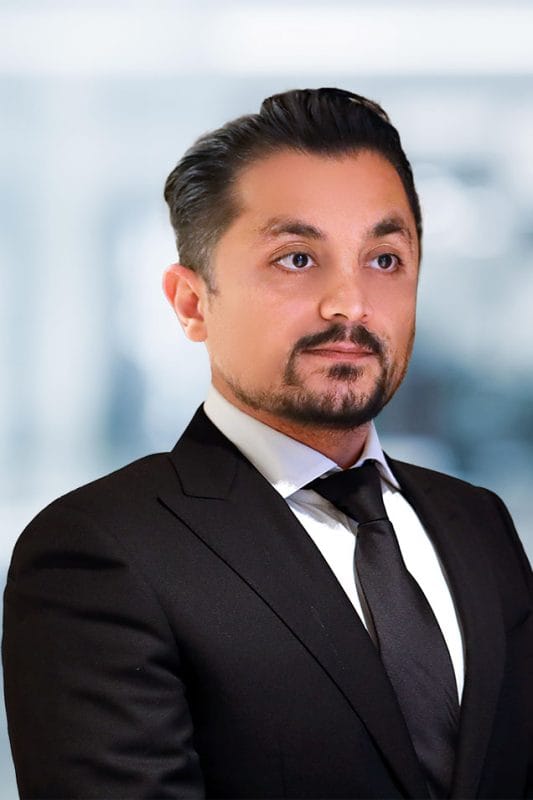 Адвокати 1 Томас дер Бедросян юрист