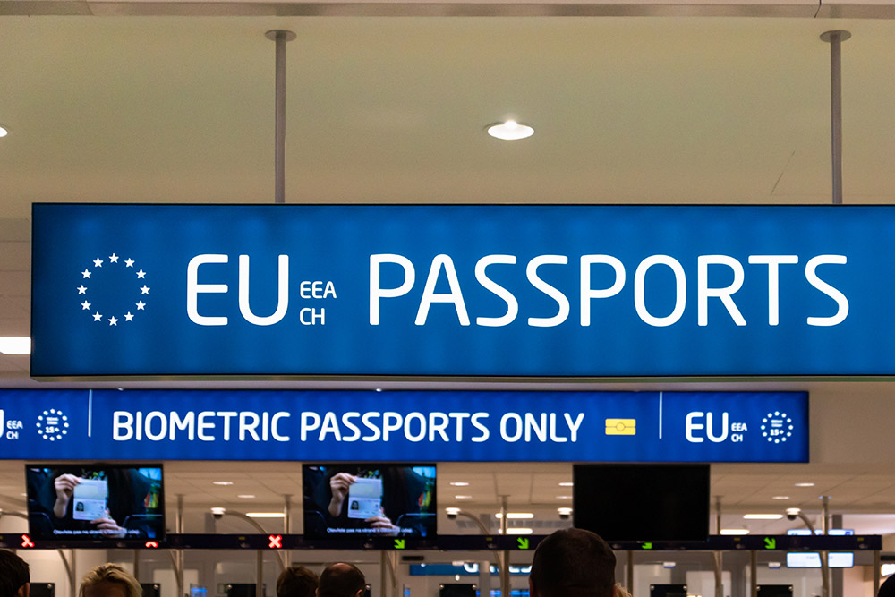 pedido de visto de curta duração advogado direito dos estrangeiros autorização de residência visto schengen