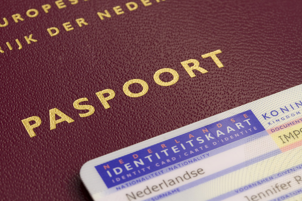 Quelle est la législation en matière d'immigration aux Pays-Bas ? 1 retrait du titre de séjour opposition de l'avocat procédure ind droit des étrangers